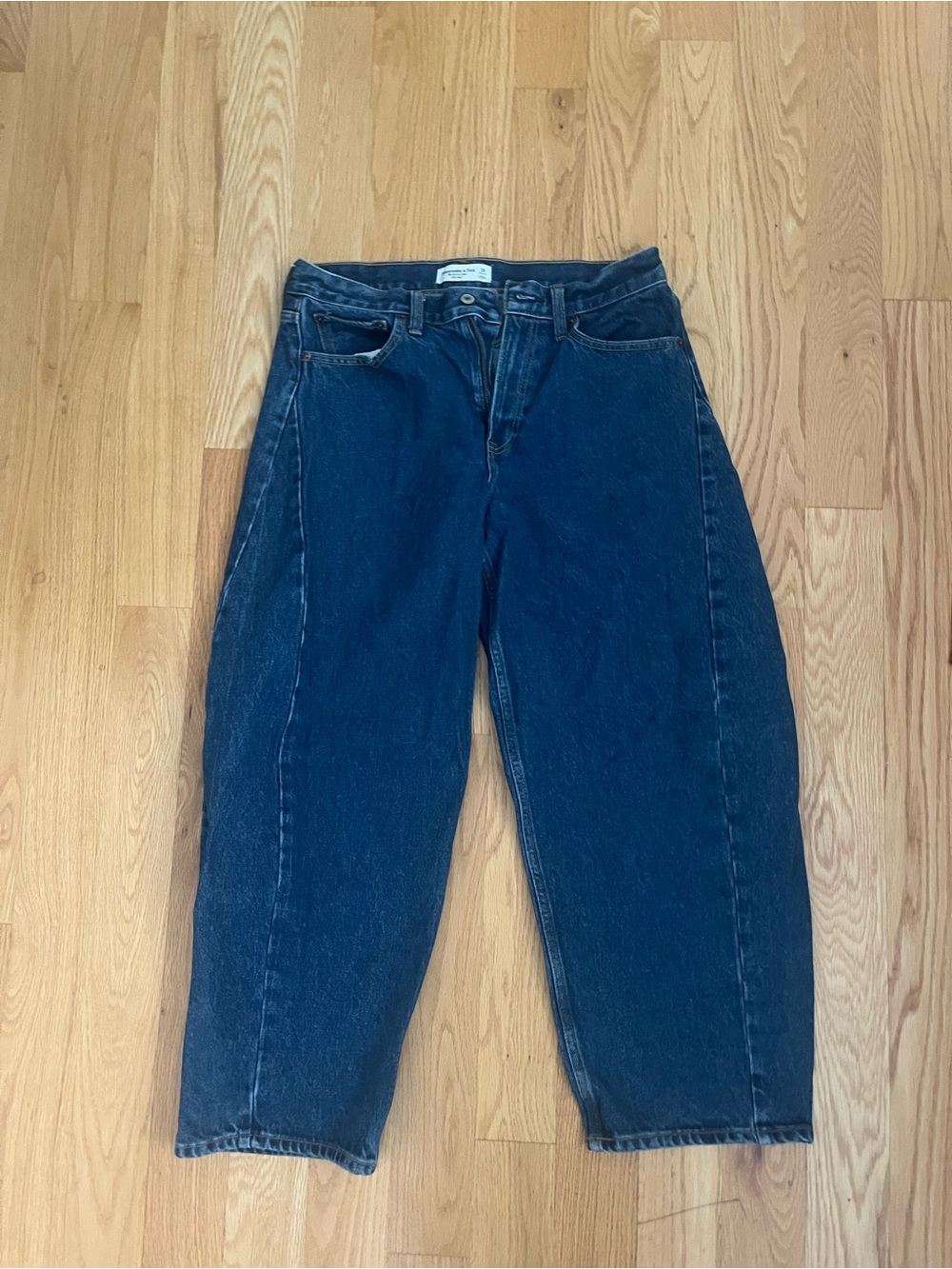 Abercrombie & Fitch Dark Blue Barrel Jeans (Curve Love)